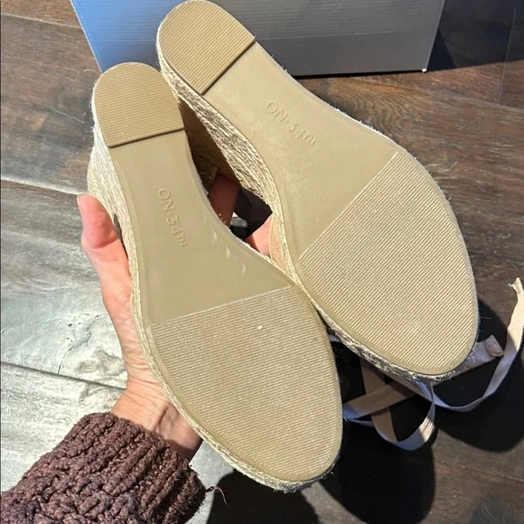 NIB ~ ON THE 34th MELINDA ESPADRILLE WEDGE sz 9.5 - Picture 7 of 8